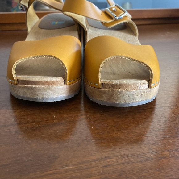 MIA ANJA Clog - Picture 5 of 6